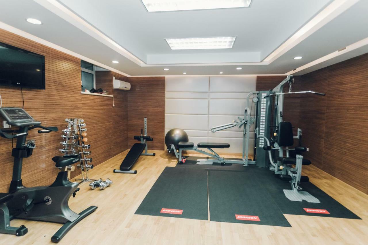 Soluxe Hotel Almaty Eksteriør bilde